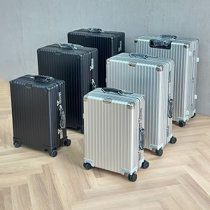 rimowa classic cabin aluminum-magnesium alloy luggage